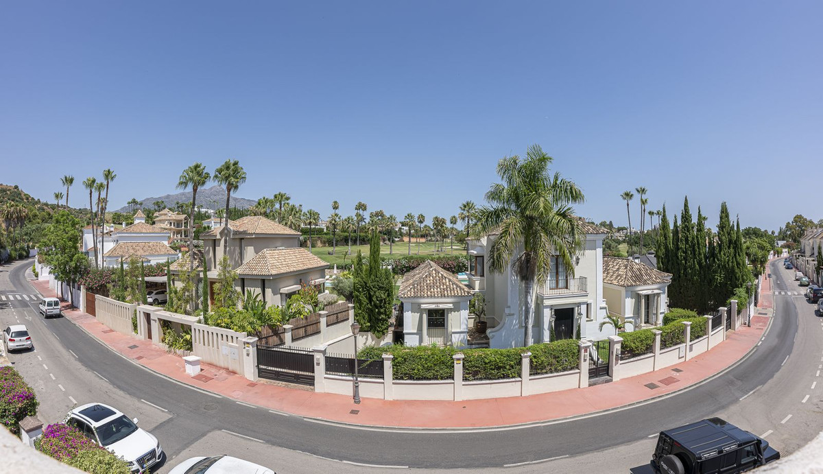 Nueva Andalucía, Marbella